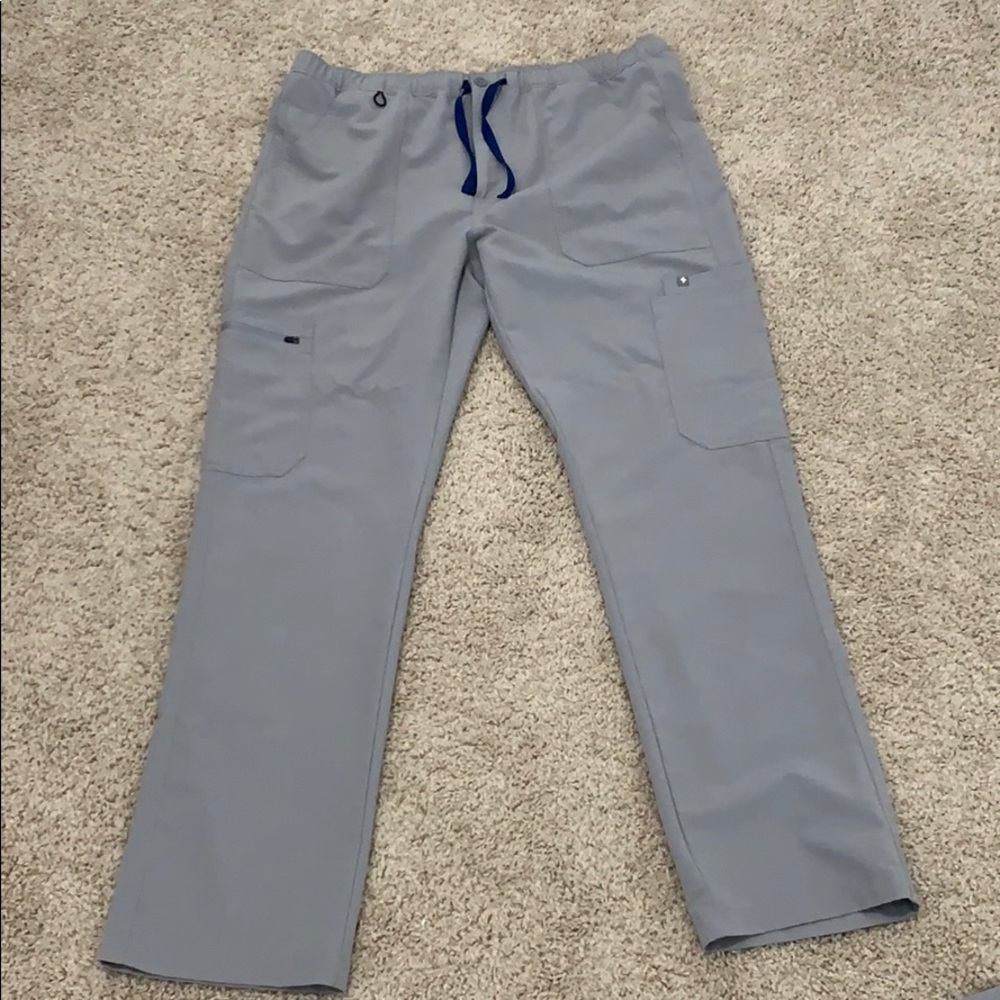 Gray men’s scrubs. FIGS BRAND!